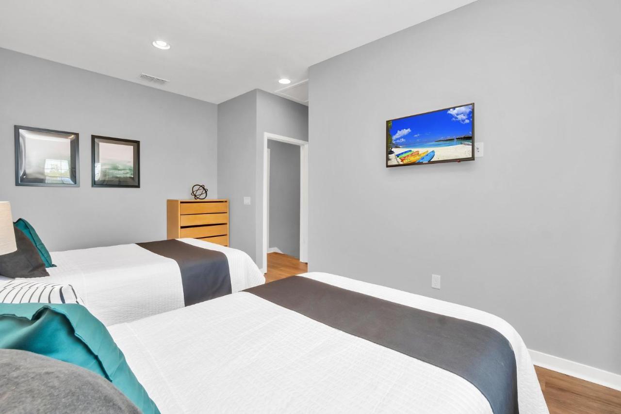 Upscale 2Br Lakefront Townhome - Private Hot Tub! Orlando Extérieur photo